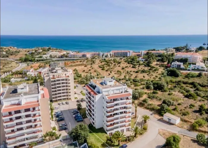 With Terrace, Ideal For Couples And Long * Portimao