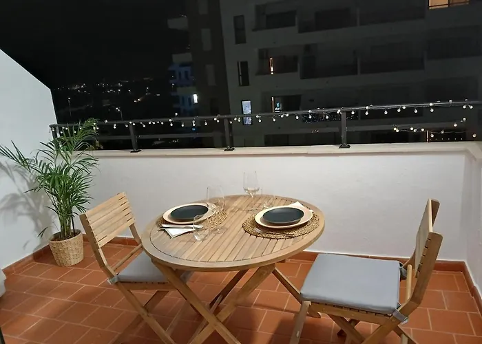 With Terrace, Ideal For Couples And Long Apartment *