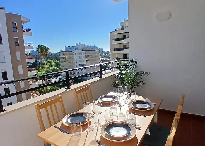 With Terrace, Ideal For Couples And Long Portimao