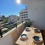 Apartment With Terrace, Ideal For Couples And Long Portimão