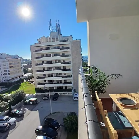 With Terrace, Ideal For Couples And Long Apartman *