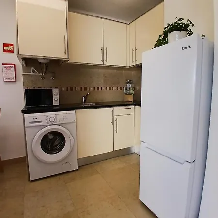 Apartman With Terrace, Ideal For Couples And Long *